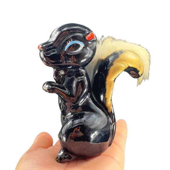 Vintage Red Ware Pottery Skunk Squirrel Figurine Hand Painted Japanese Figure - Picture 12 of 16
